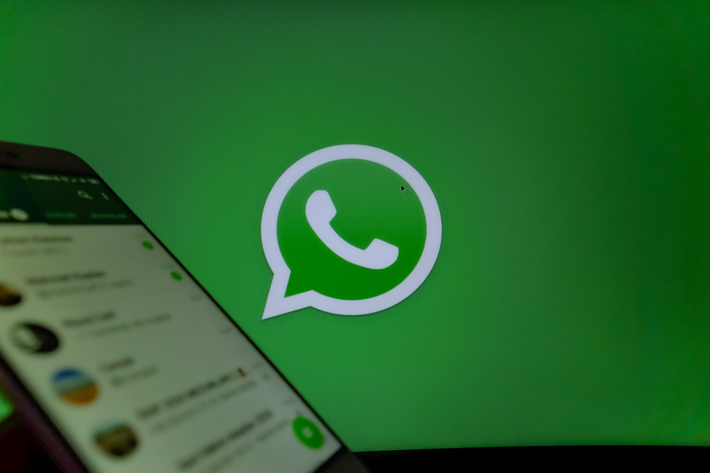 WhatsApp ma nową funkcję. Tyle że użytkownikom raczej nie wyjdzie to na dobre