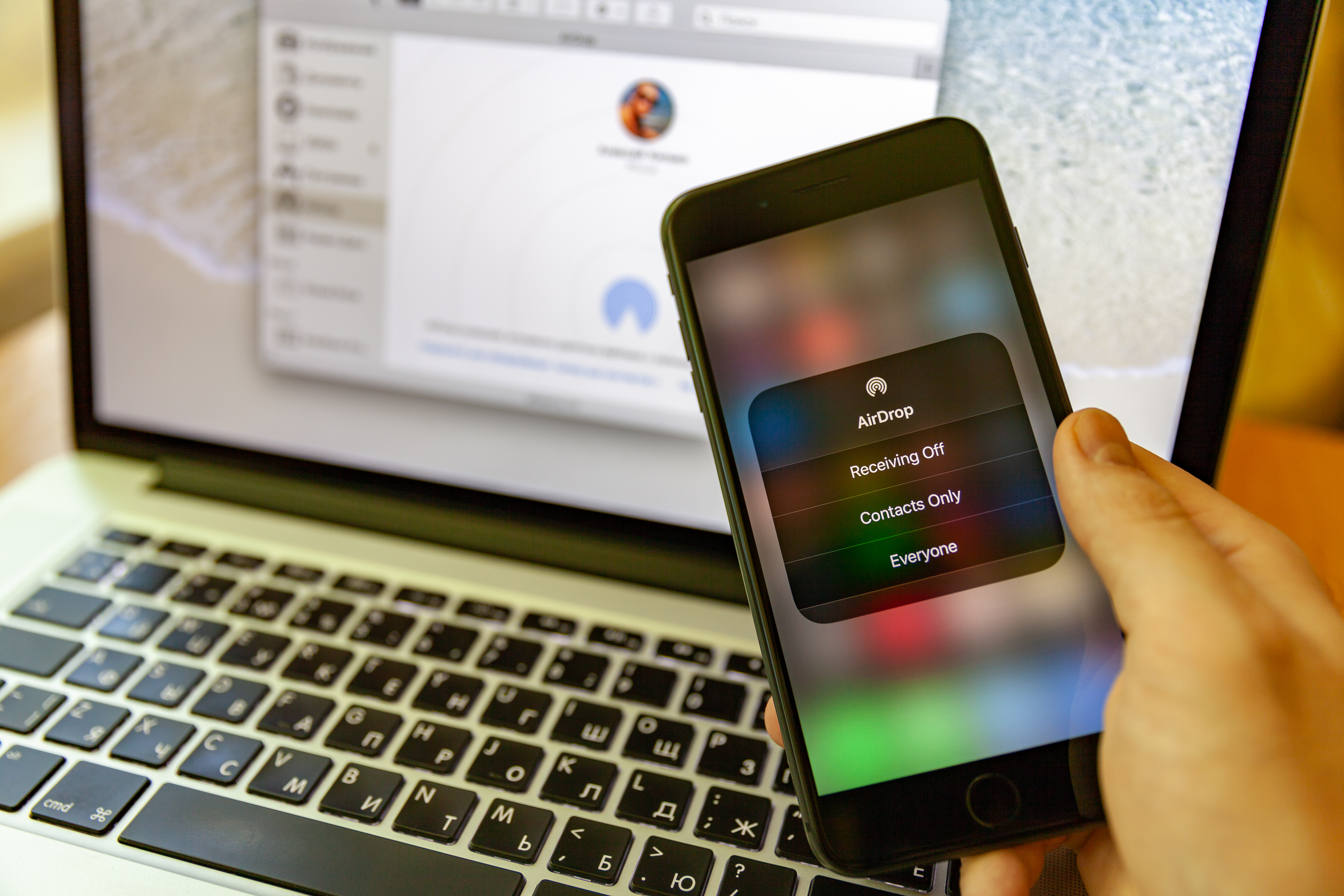 Komisja Europejska chce, żeby Apple dzieliło się naszymi danymi