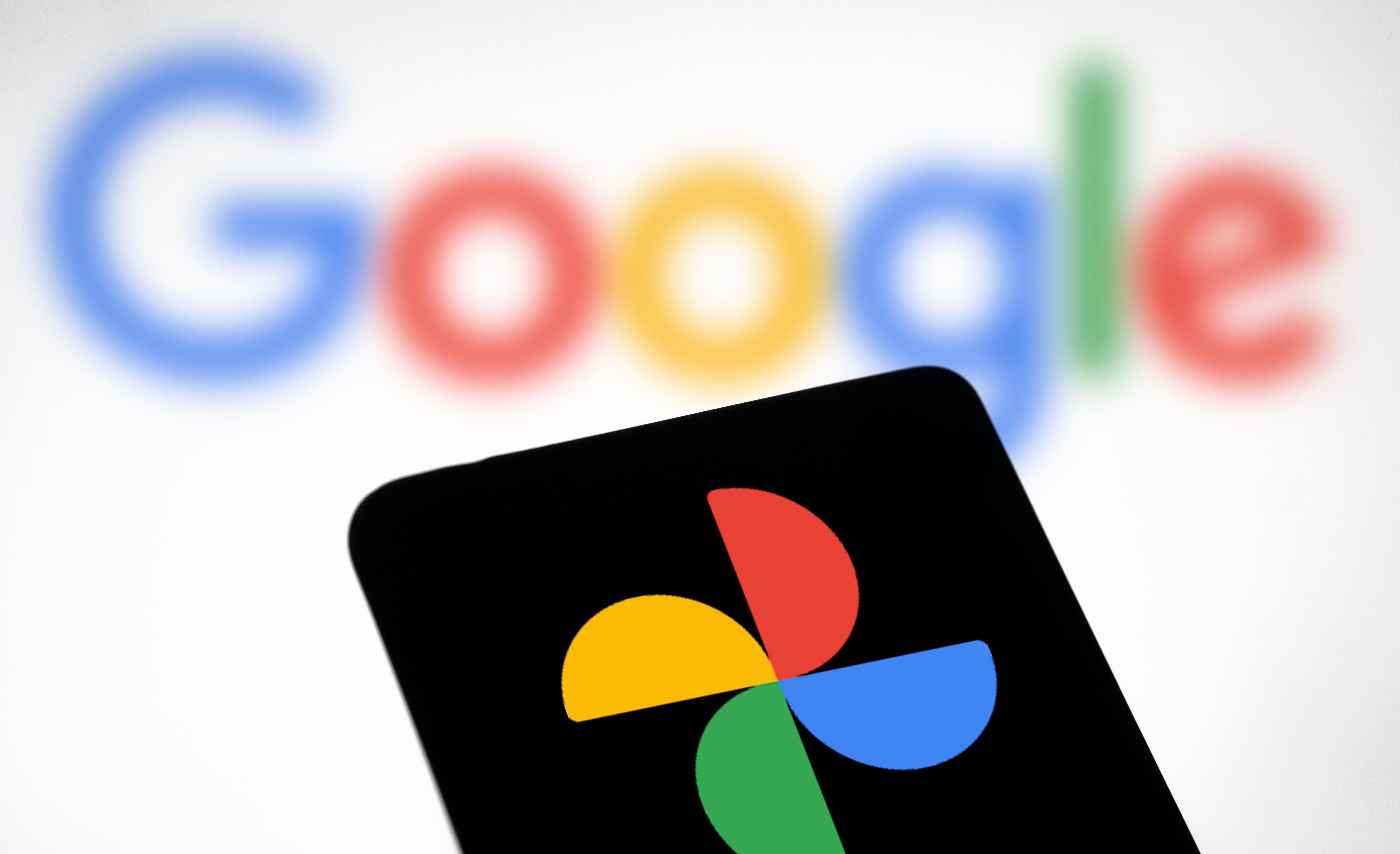 Google ulepsza zdjęcia. Nowa funkcja rozwiązuje powszechny problem