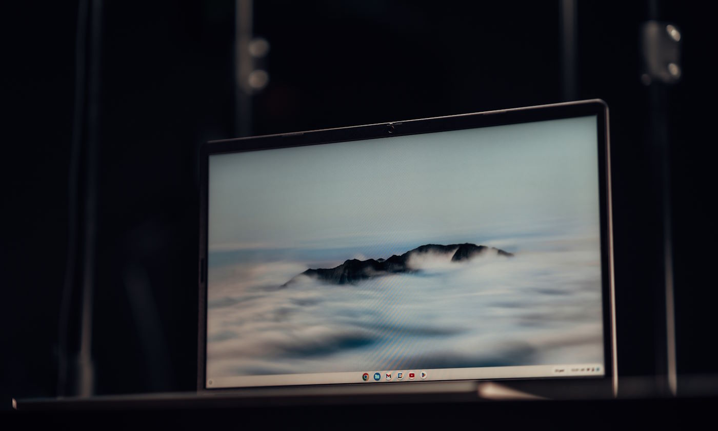 Sensowny laptop dla 90% Polaków za 1699 zł? Kiedyś nie do pomyślenia, a teraz proszę