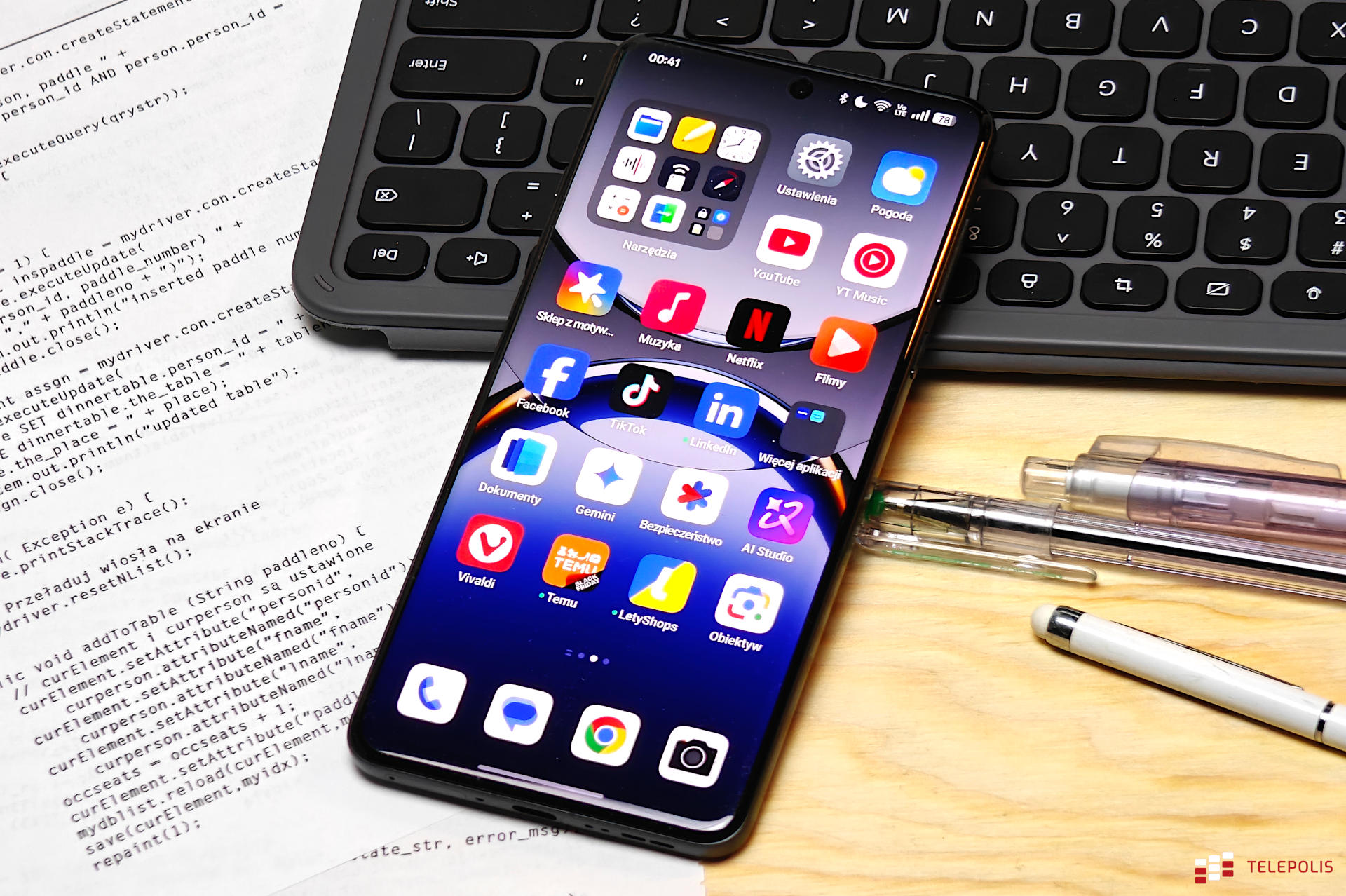 Najlepszy telefon 2024 - przyznaliśmy Gorące Telefony!
