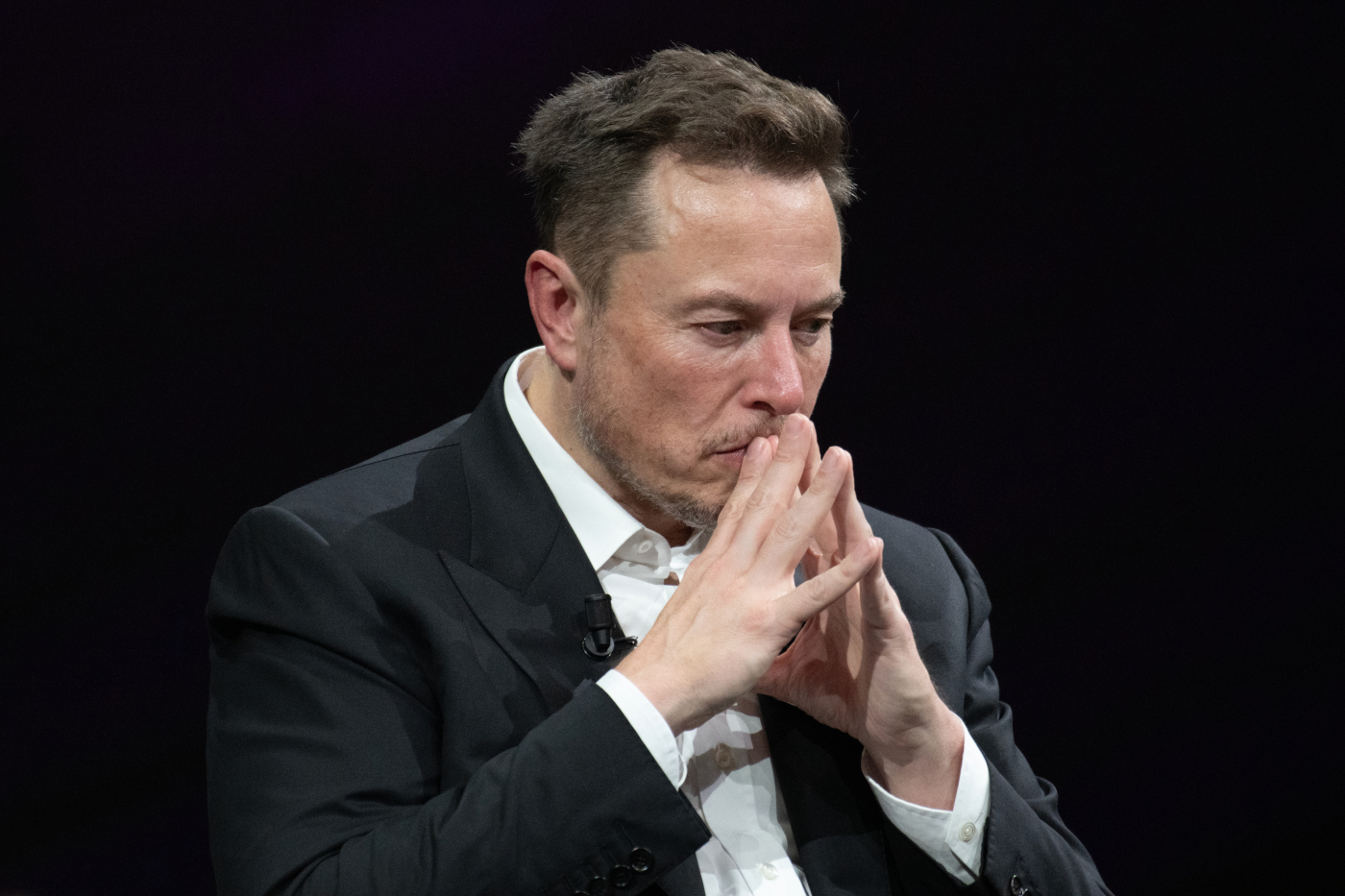 Musk dawno nie był tak chwalony. Podał też przyczynę wybuchu Tesli