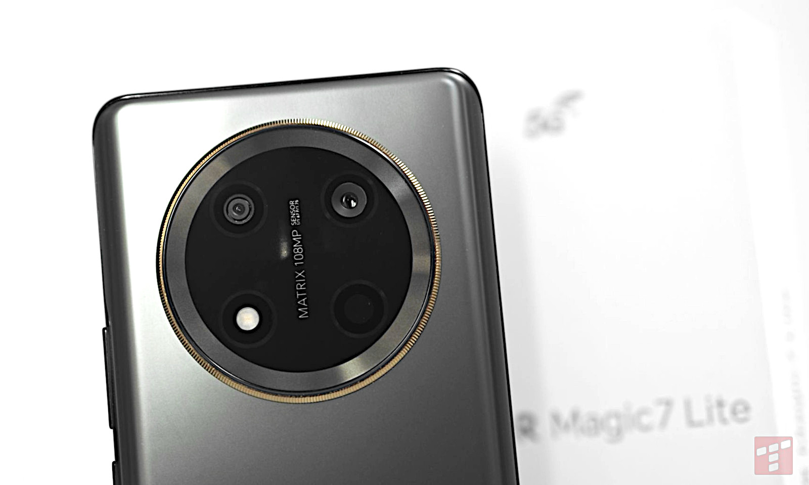 Honor Magic7 Lite w Polsce. Znamy ceny