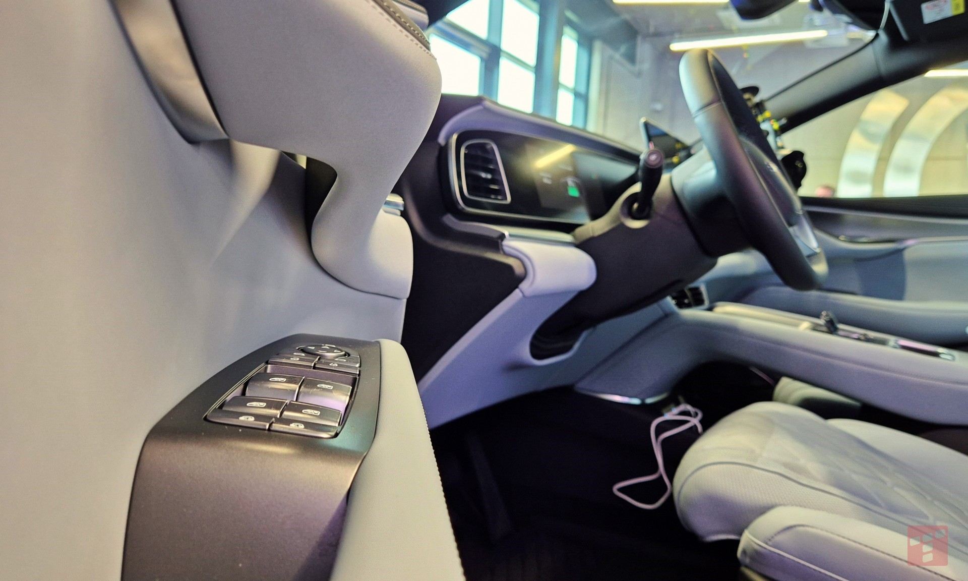 BYD znów kusi Polaków. Tym razem rodzinny elektryk z pazurem
