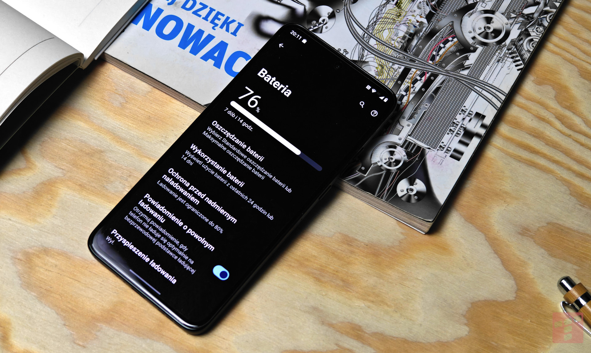 ThinkPhone25 by Motorola: mały twardziel dla biznesmena (test)