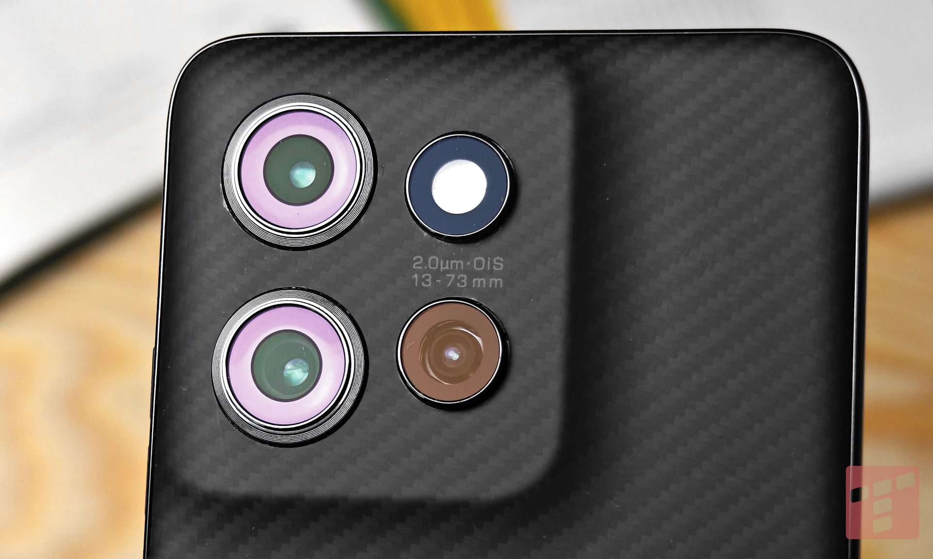 ThinkPhone25 by Motorola: mały twardziel dla biznesmena (test)