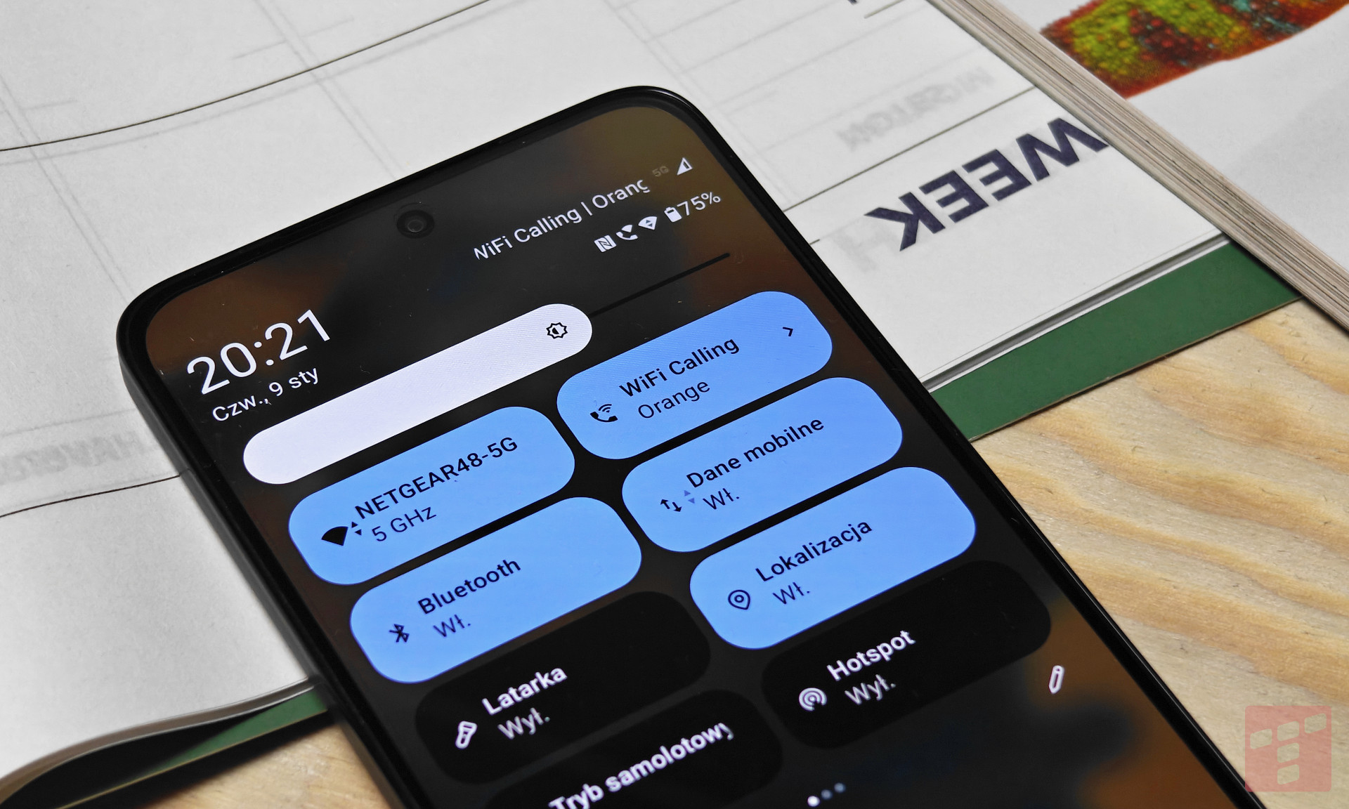 ThinkPhone25 by Motorola: mały twardziel dla biznesmena (test)