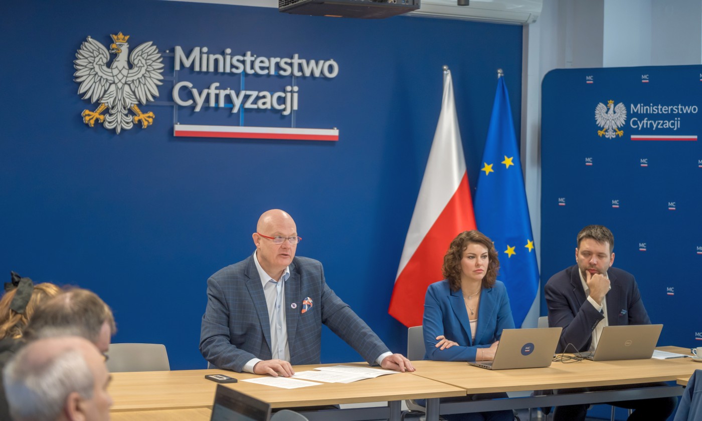 AML w Polsce: szybsza pomoc dzięki lokalizacji