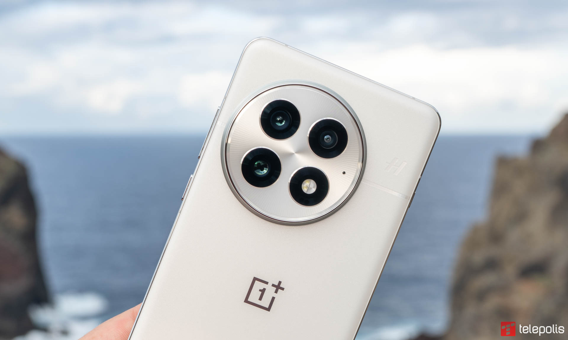 OnePlus 13 to smartfon idealny na wakacje. Sprawdziłem to na Maderze (test)