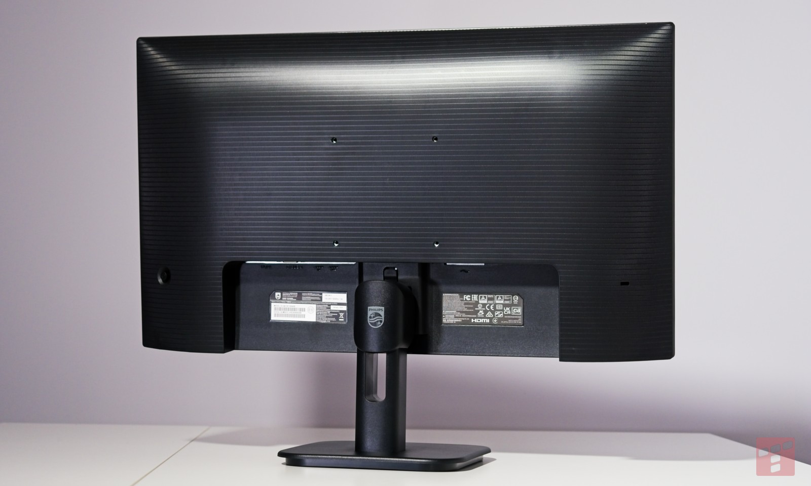 Sprawdzamy monitor z Biedronki. Test Philips 24E1N1100