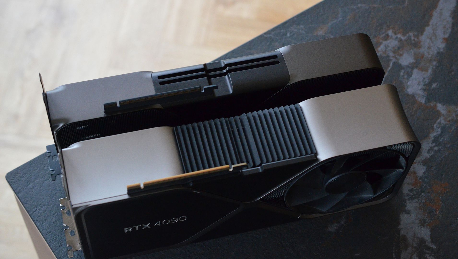 GeForce RTX 5090 będzie mniejszy i bardziej ekologiczny