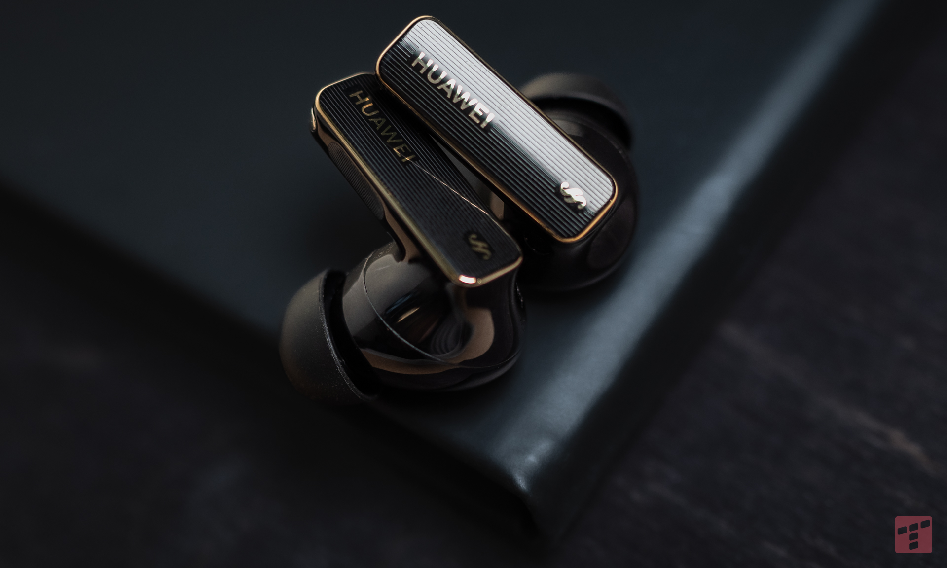 Huawei FreeBuds Pro 4 - jeden test, trzy opinie