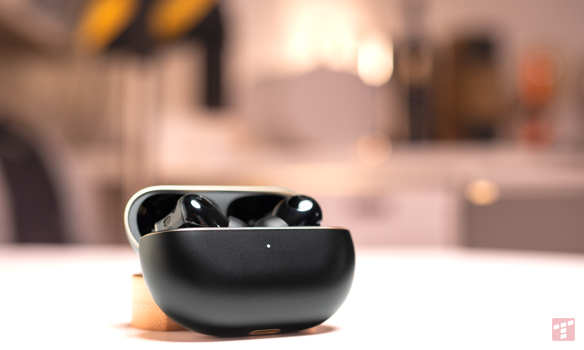 Huawei FreeBuds Pro 4 - jeden test, trzy opinie