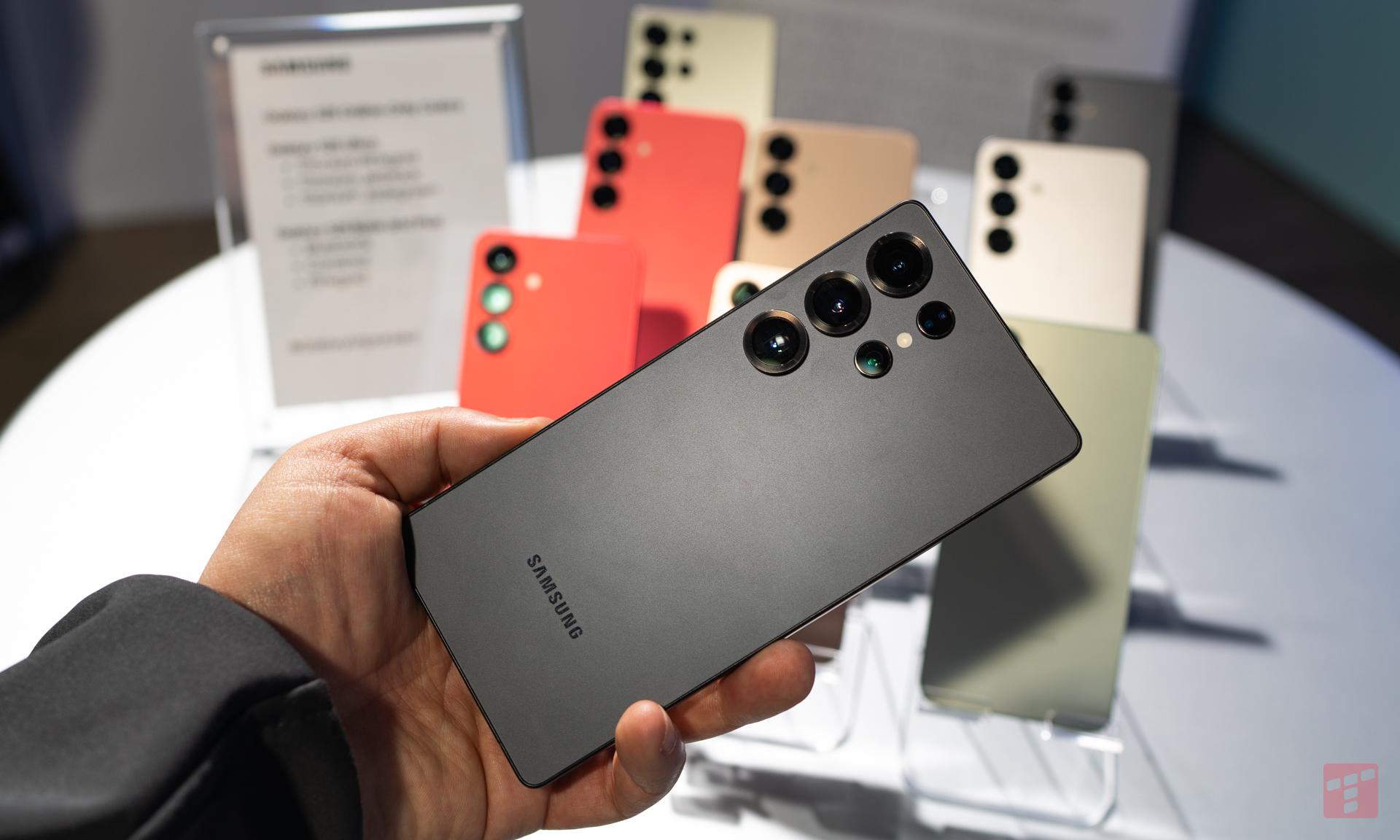 Już jest Samsung Galaxy S25. Co oferuje?