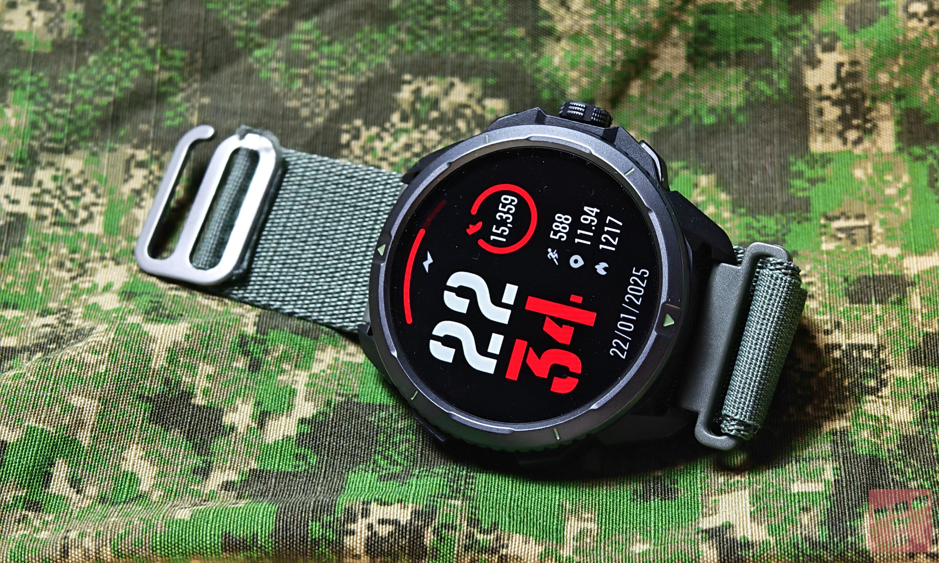 Hammer Watch 2 - militarny sznyt i przystępna cena (test)