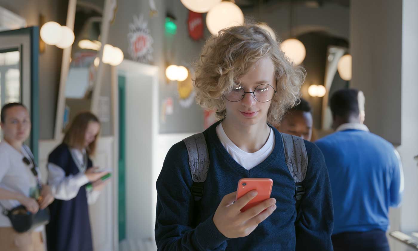 A jednak uczniom będą potrzebne smartfony. Od września bardziej