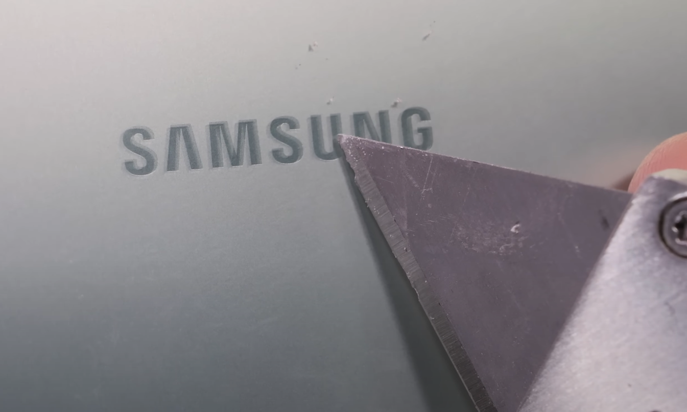 Samsung Galaxy S25 i odpadające aparaty. Afera czy wydmuszka?