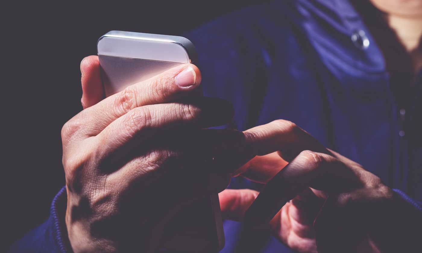 Lepiej uważać na taki telefon. Można łatwo wpaść w pułapkę
