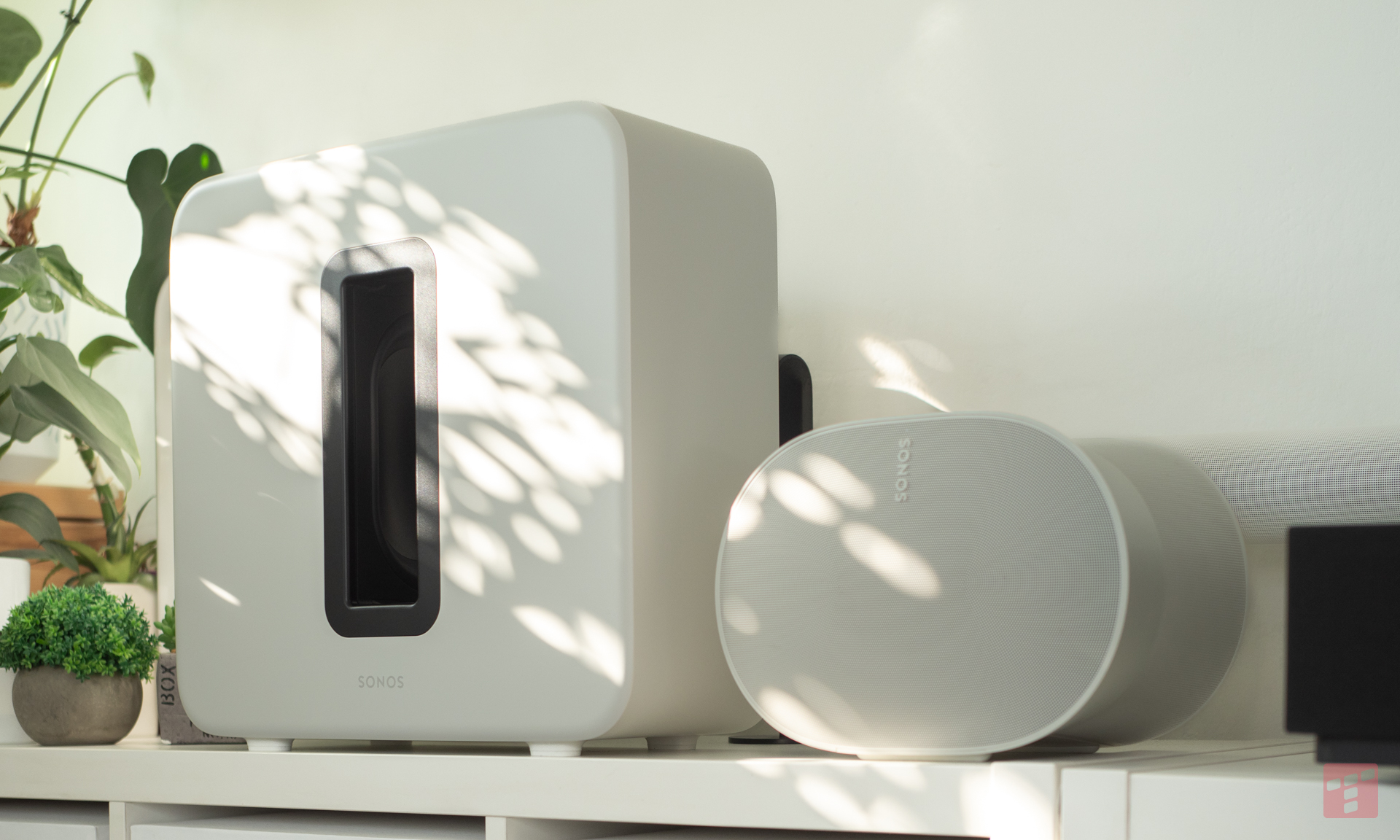 Sonos Arc Ultra vs Sonos Arc. Czy warto dopłacić?