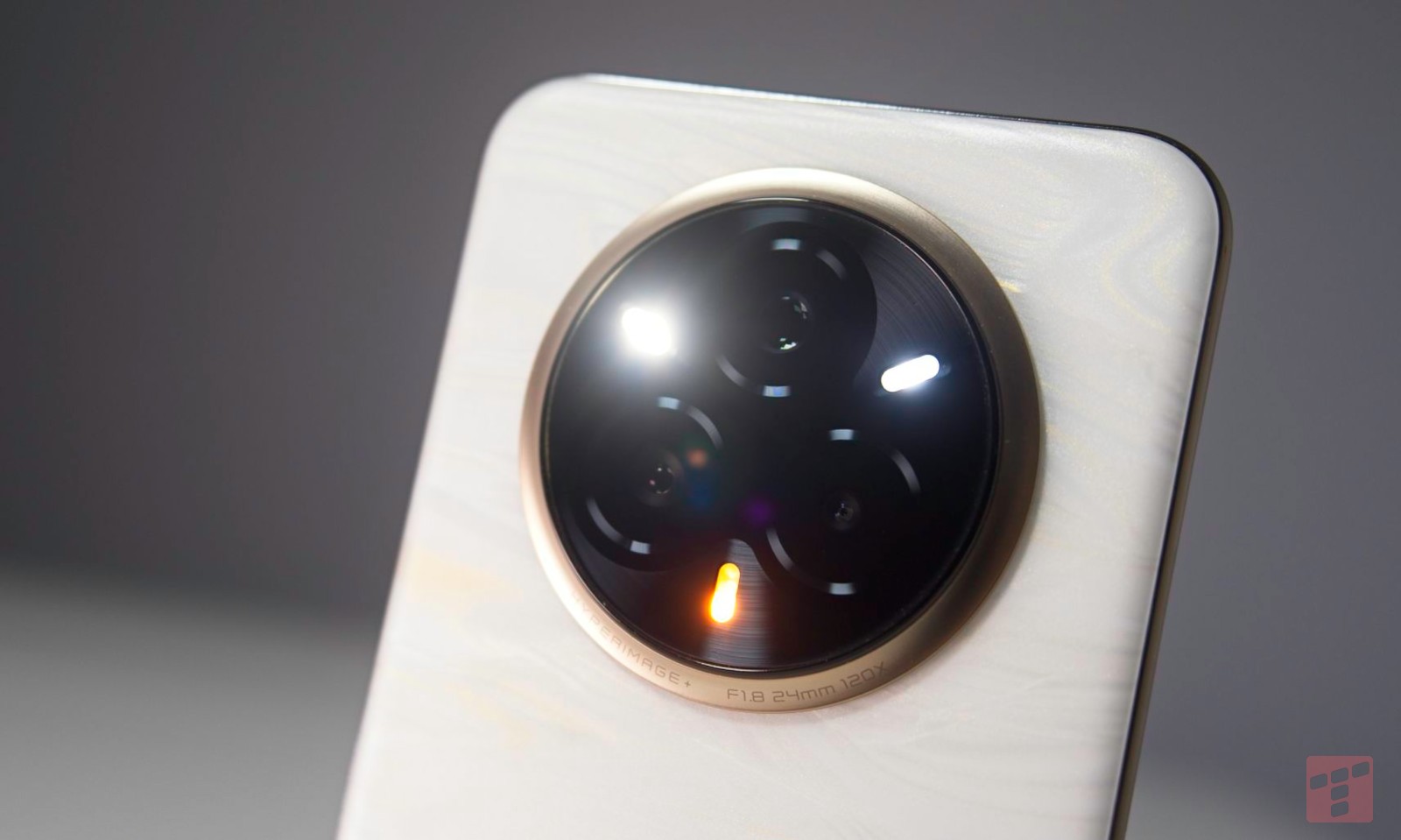 realme 14 Pro: Twój osobisty Party Phone z baterią na całą noc