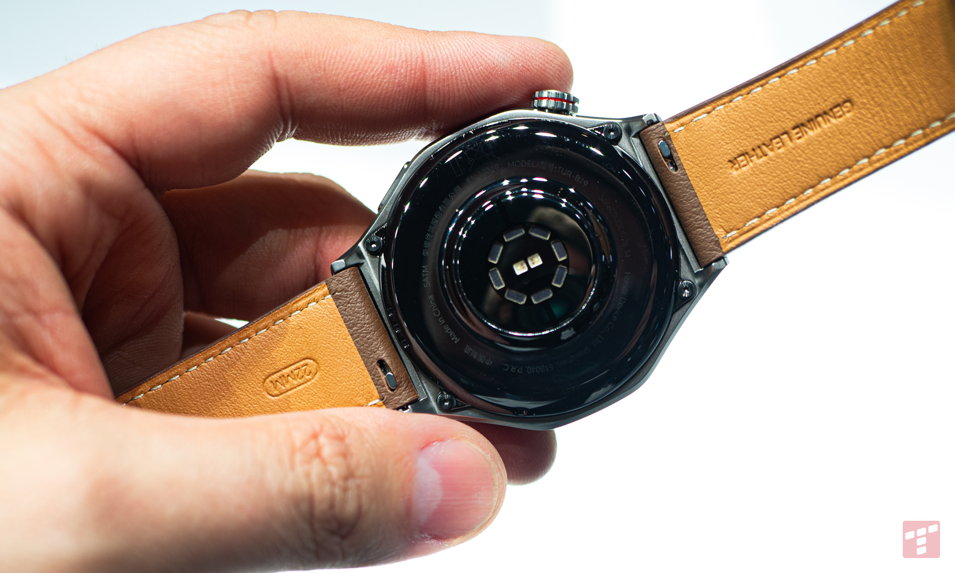 Honor rzuca wyzwanie Huawei. Watch 5 Ultra wkrótce w sprzedaży