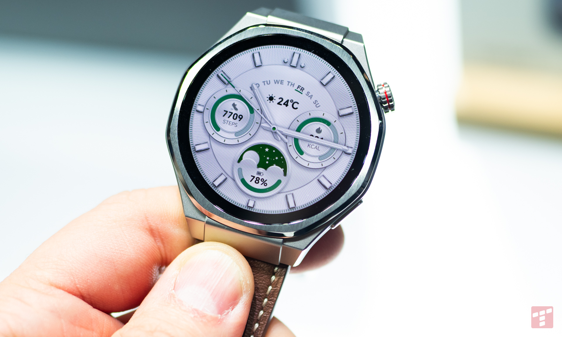 Honor rzuca wyzwanie Huawei. Watch 5 Ultra wkrótce w sprzedaży