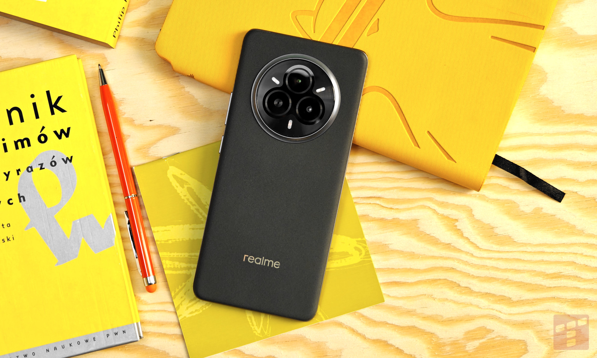 Test Realme 14 Pro 5G. Jest bez plusa, ale ma sporo zalet