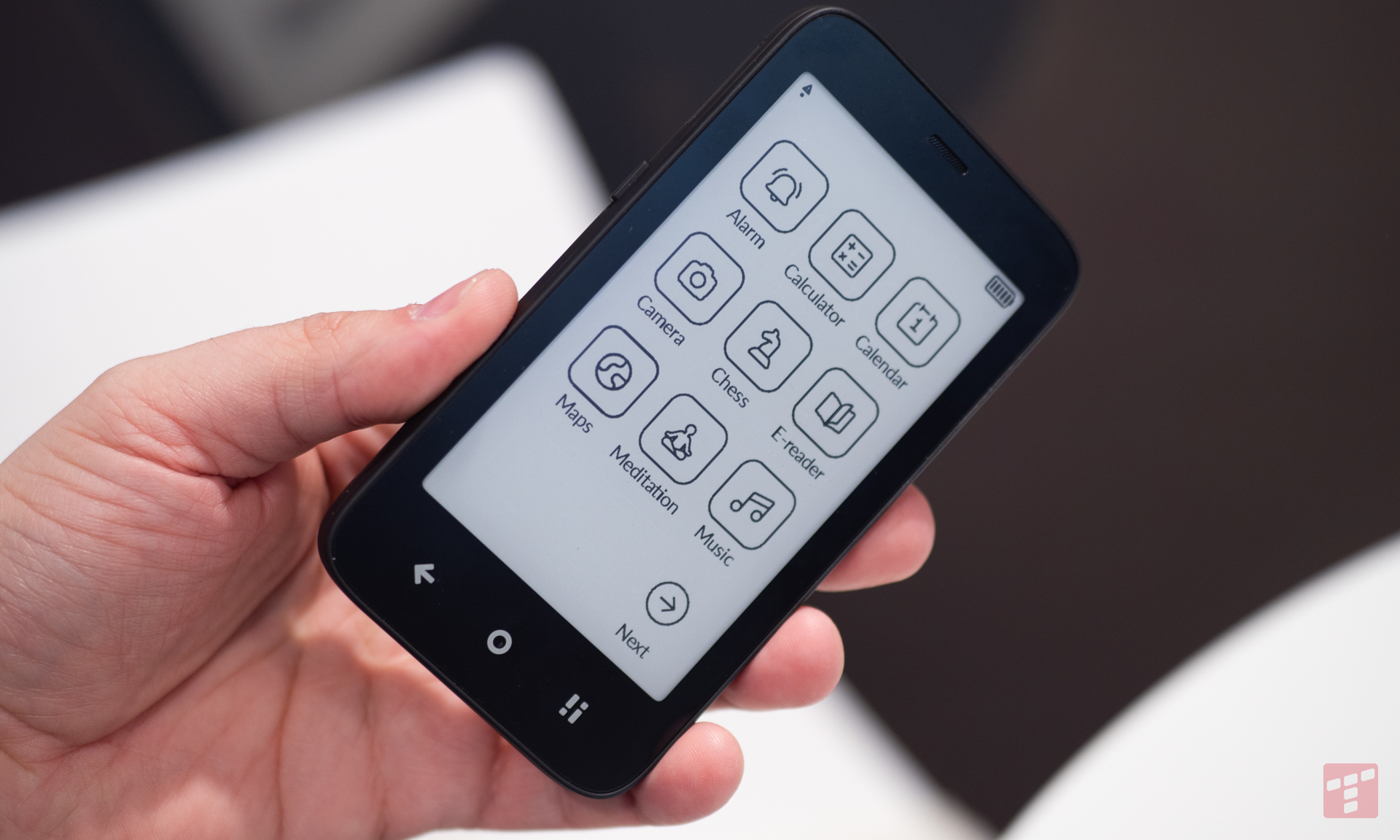 Pierwsze chwile z Mudita Kompakt. Polski smartfon hitem MWC