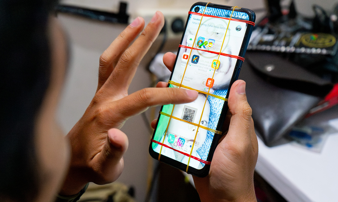 Użytkownicy iPhone'ów i Samsungów wkurzeni. Wypchajcie się tym AI