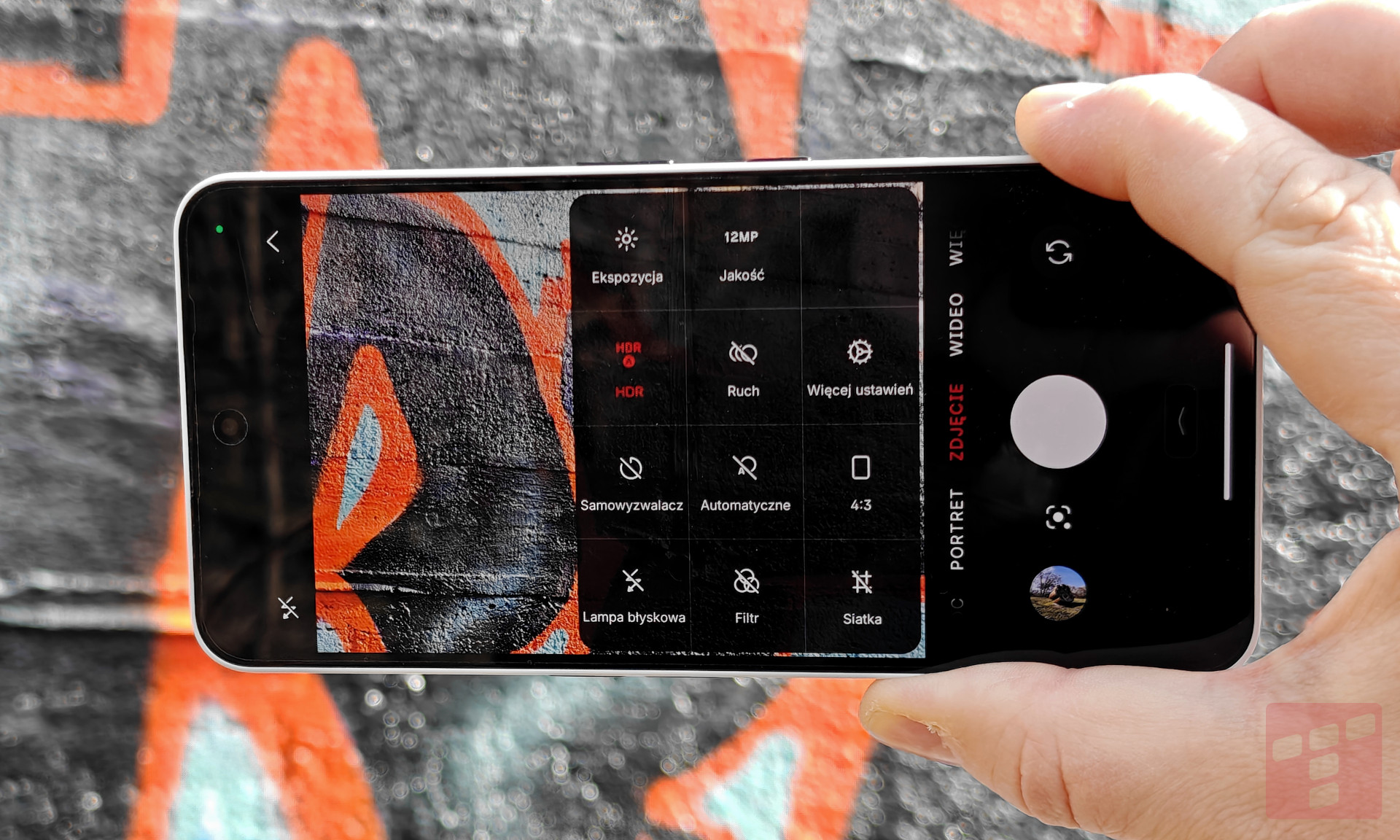 Nothing Phone (3a) i (3a) Pro: oryginalne i bardzo opłacalne (test)