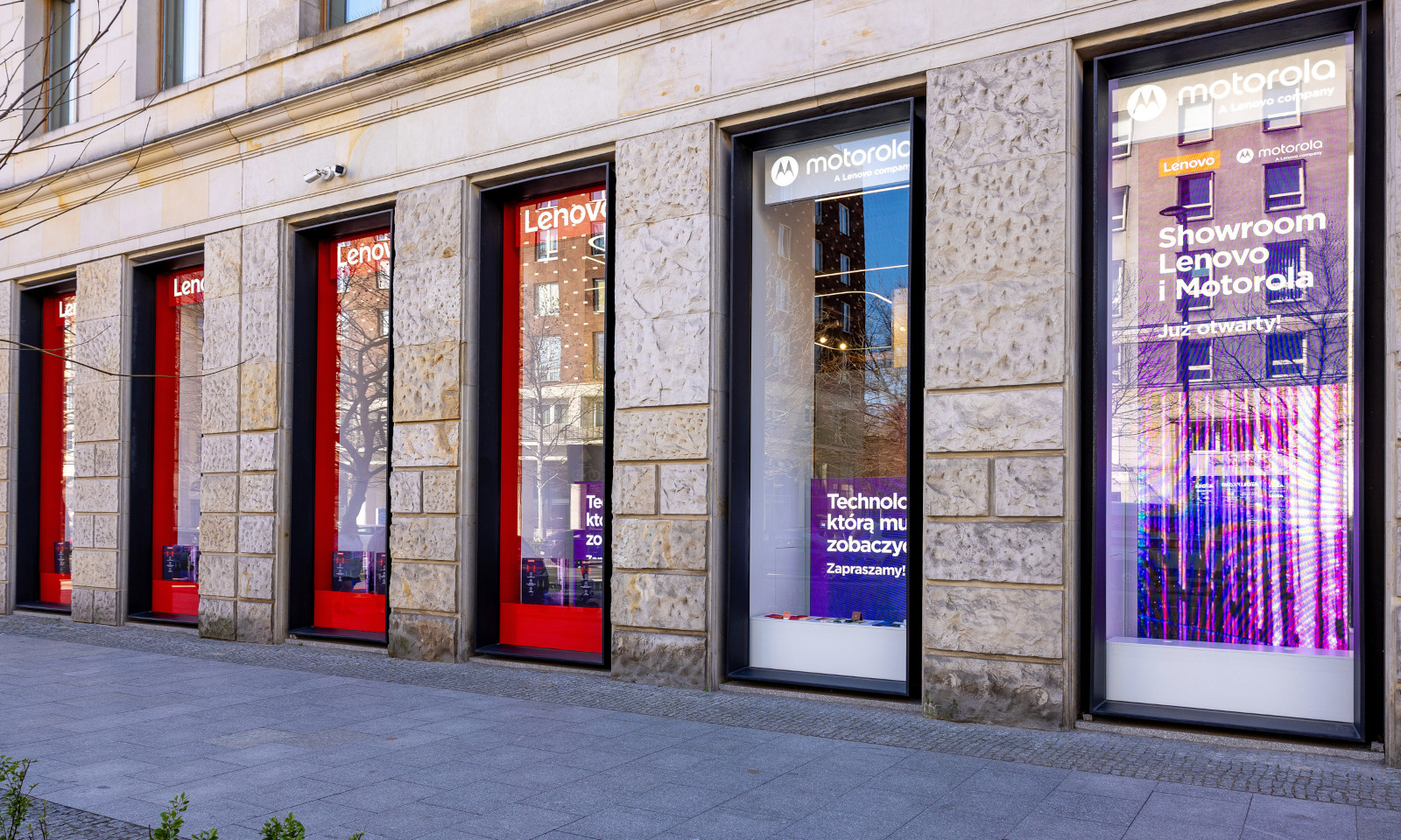 Lenovo i Motorola otwierają pierwszy showroom. Na start promocje