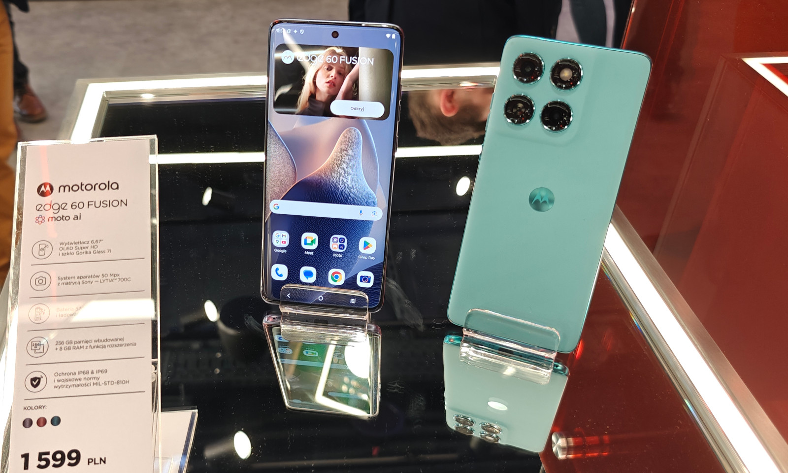 Lenovo i Motorola otwierają pierwszy showroom. Na start promocje