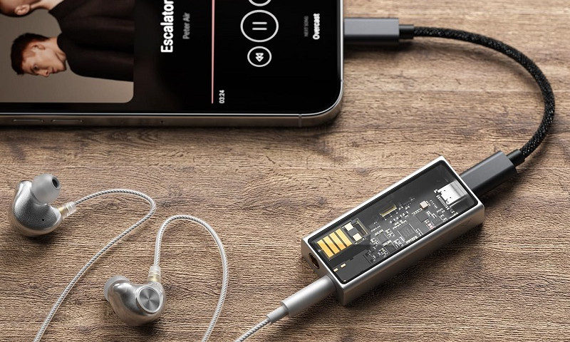 Questyle M18i i M15ck. Nowe wzmacniacze słuchawkowe z DAC