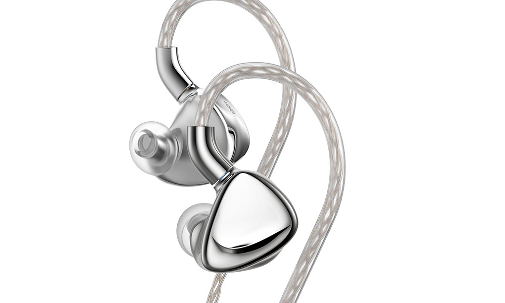 Te słuchawki IEM mają aż 13 przetworników. Oto FiiO FX17