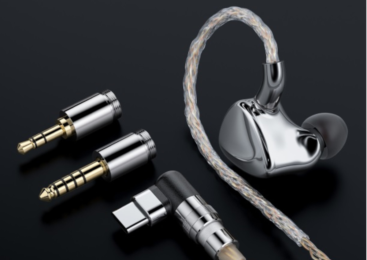 Te słuchawki IEM mają aż 13 przetworników. Oto FiiO FX17