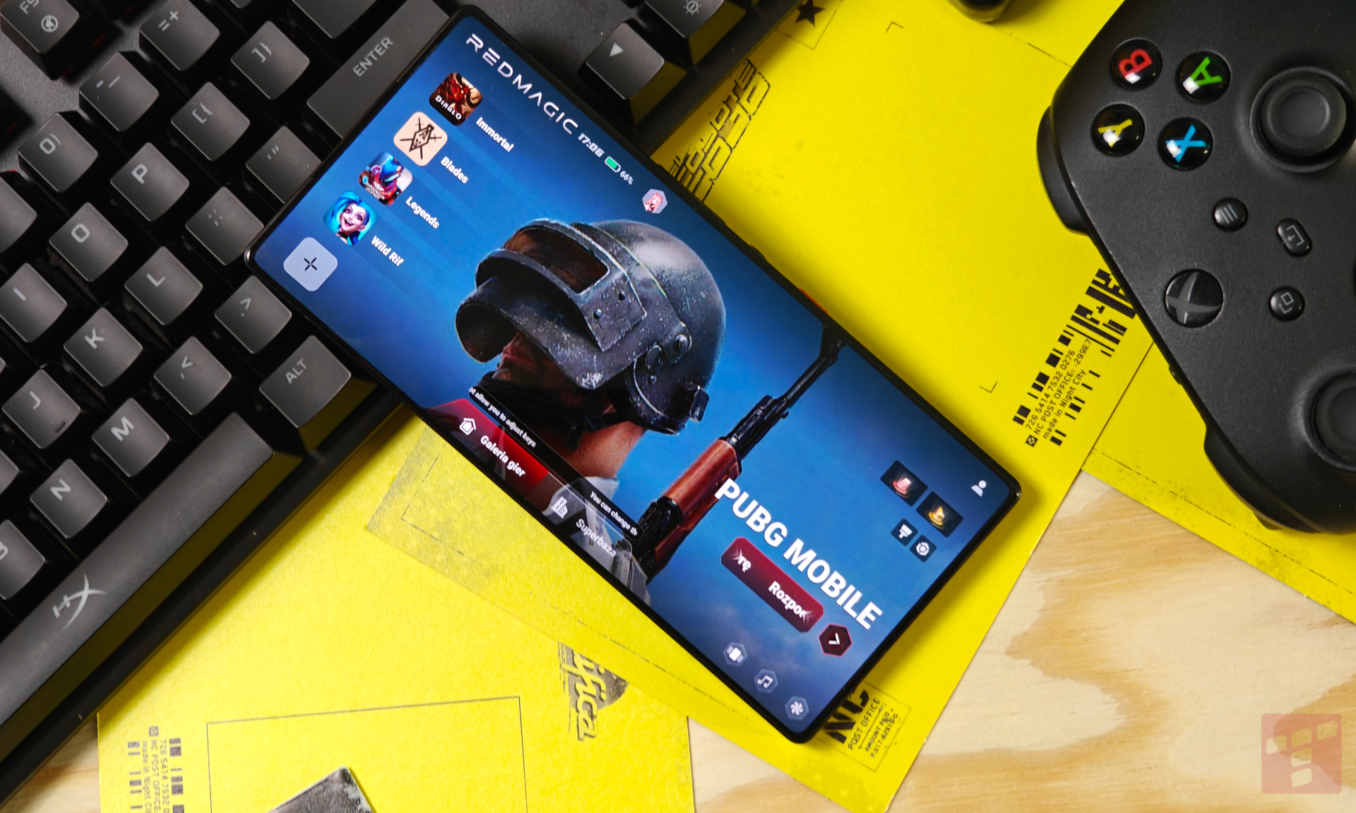 Redmagic 10 Pro: Ekran bez wycięcia i bateria 7050 mAh (test)