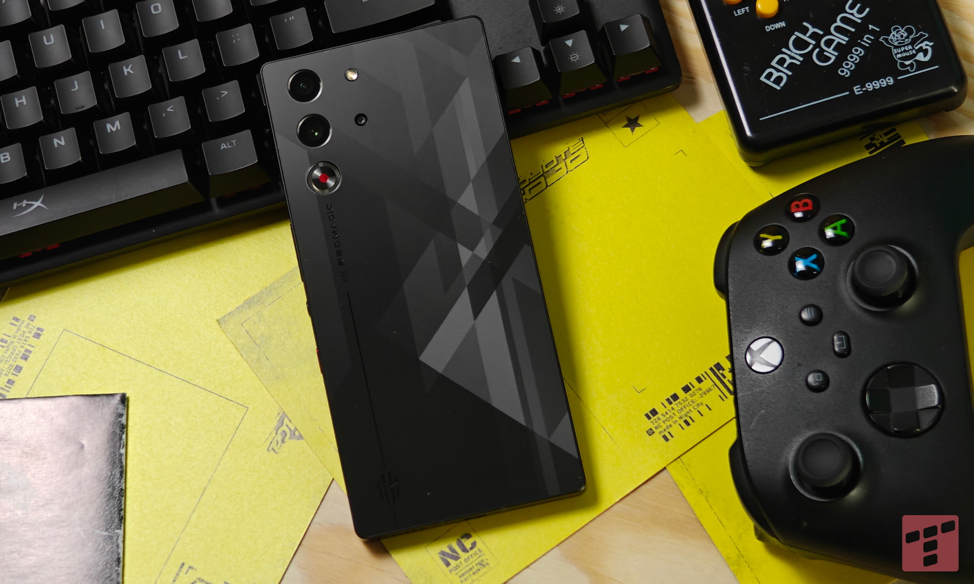 Redmagic 10 Pro: Ekran bez wycięcia i bateria 7050 mAh (test)