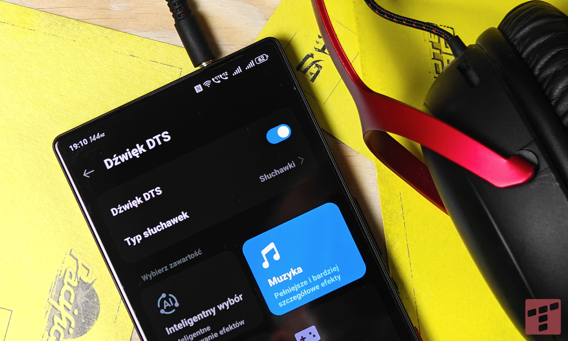 Redmagic 10 Pro: Ekran bez wycięcia i bateria 7050 mAh (test)