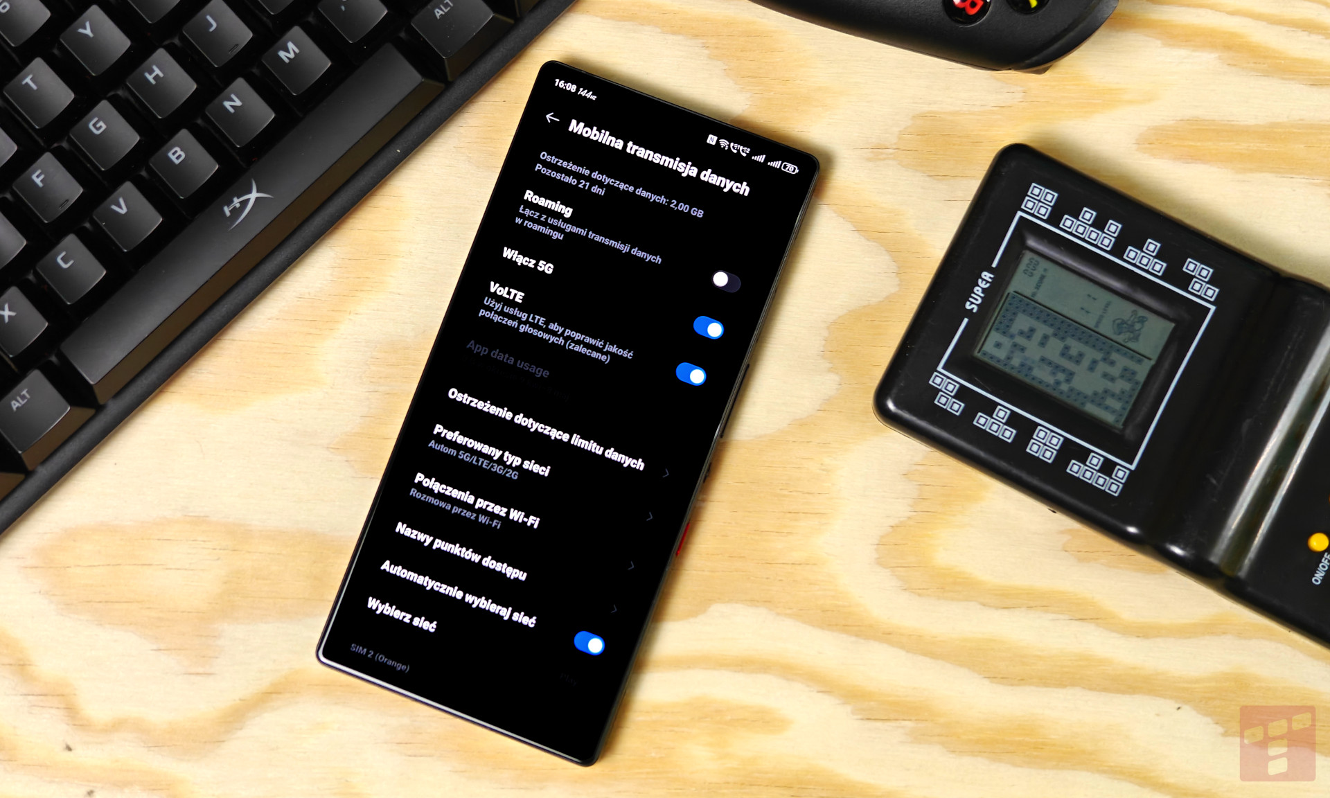 Redmagic 10 Pro: Ekran bez wycięcia i bateria 7050 mAh (test)