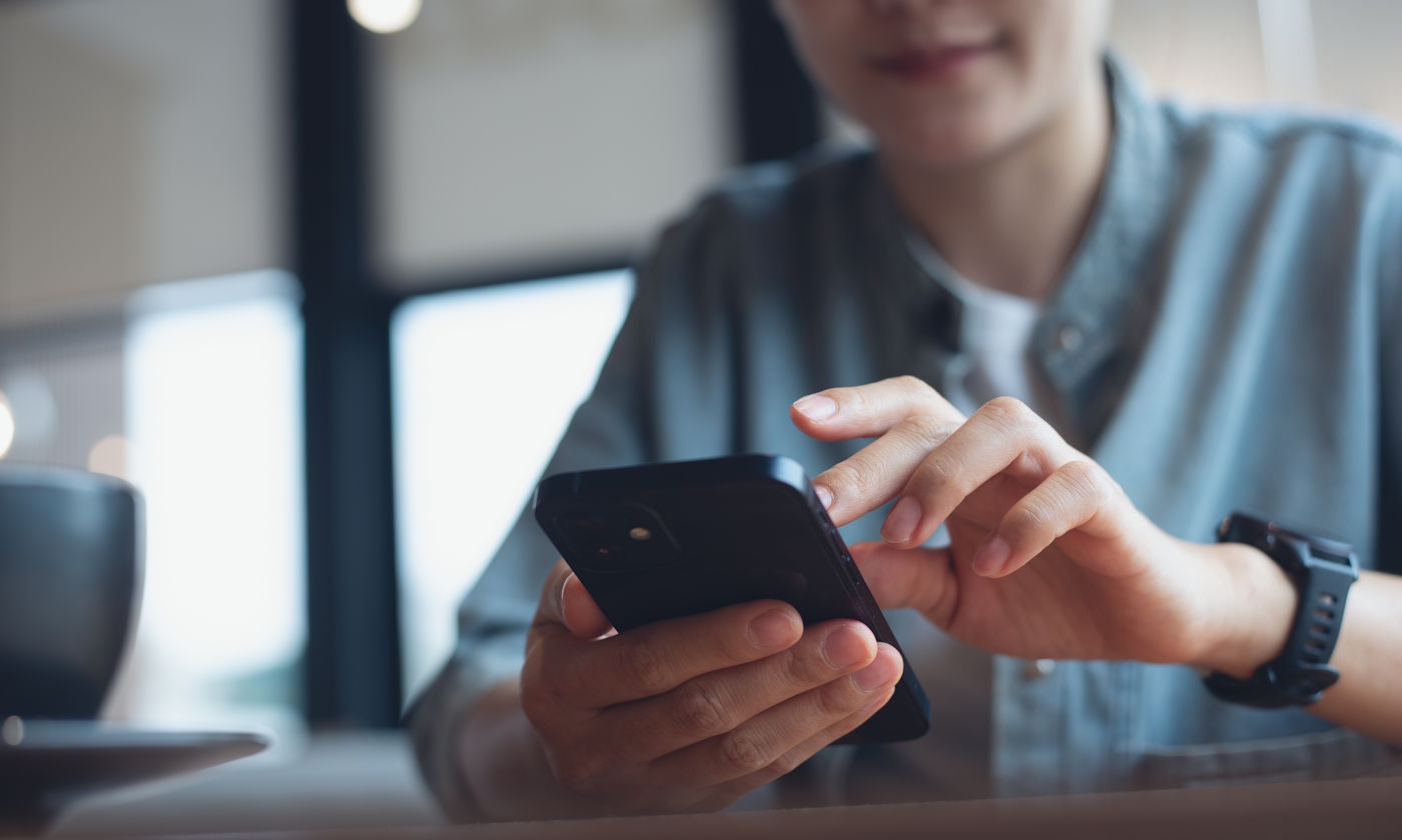 Lepiej od razu wywal to z telefonu. Nawet FBI ostrzega