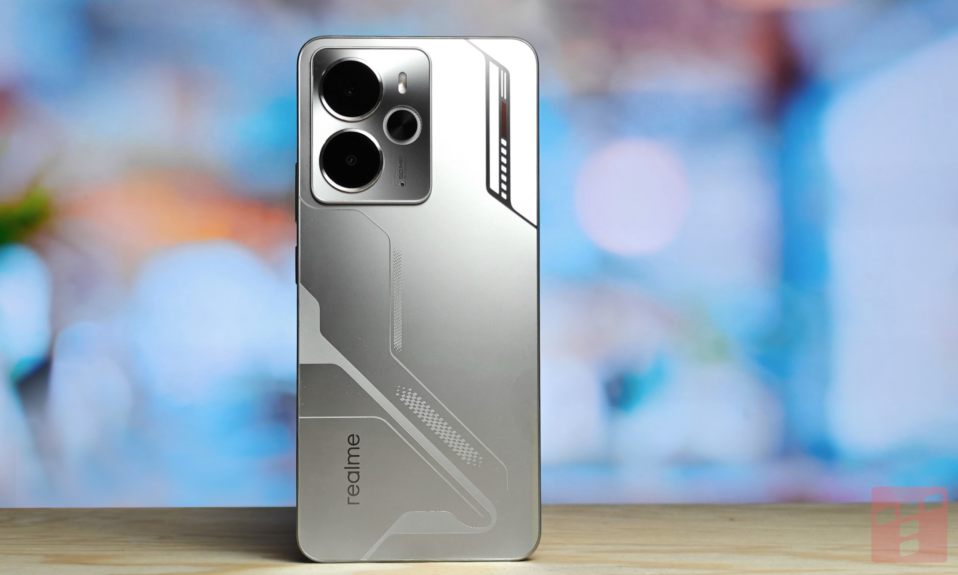 Realme 14 5G zaskakuje. Jest tani, ale wymiata (test)