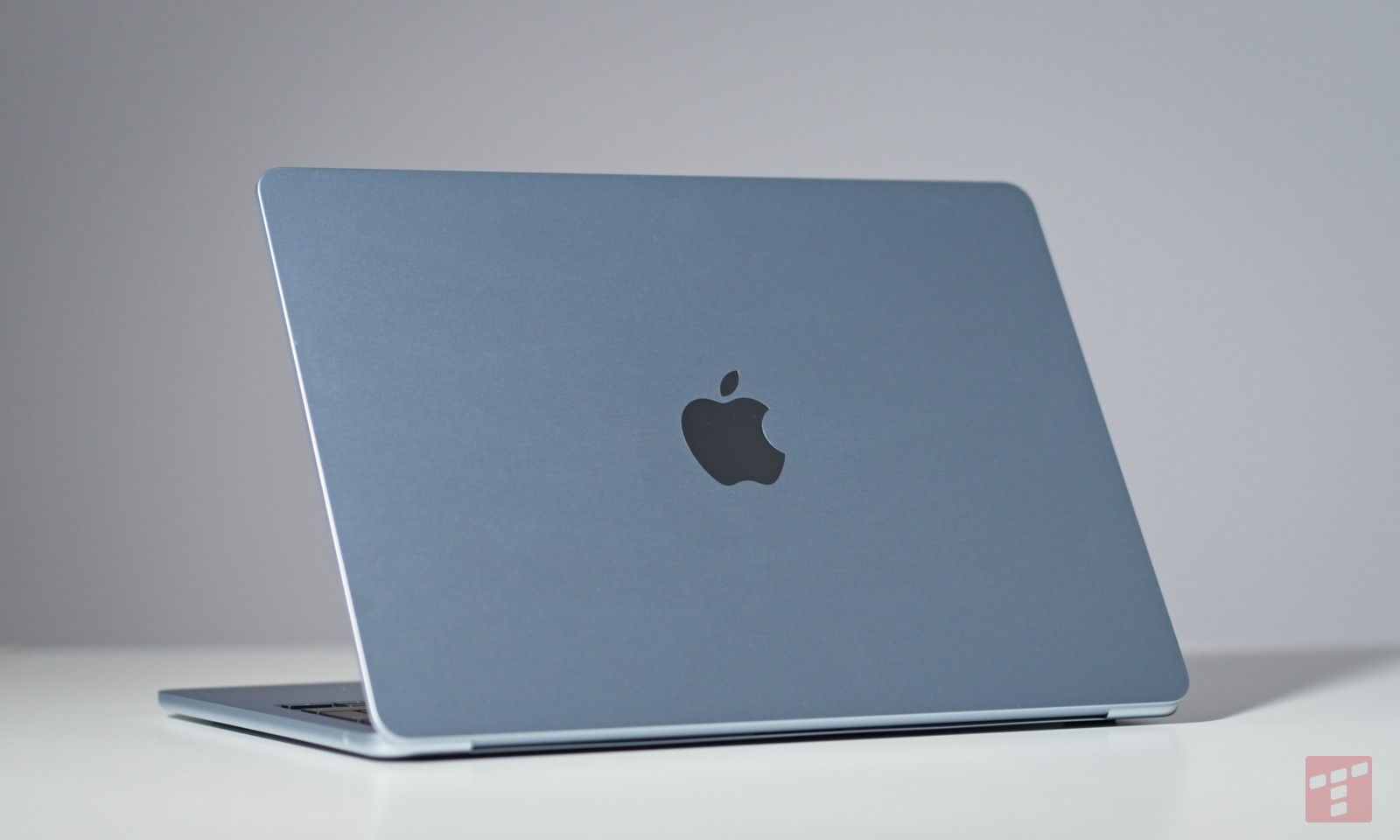 Czy to najlepszy laptop na rynku? Sprawdziliśmy MacBooka Air z Apple M4