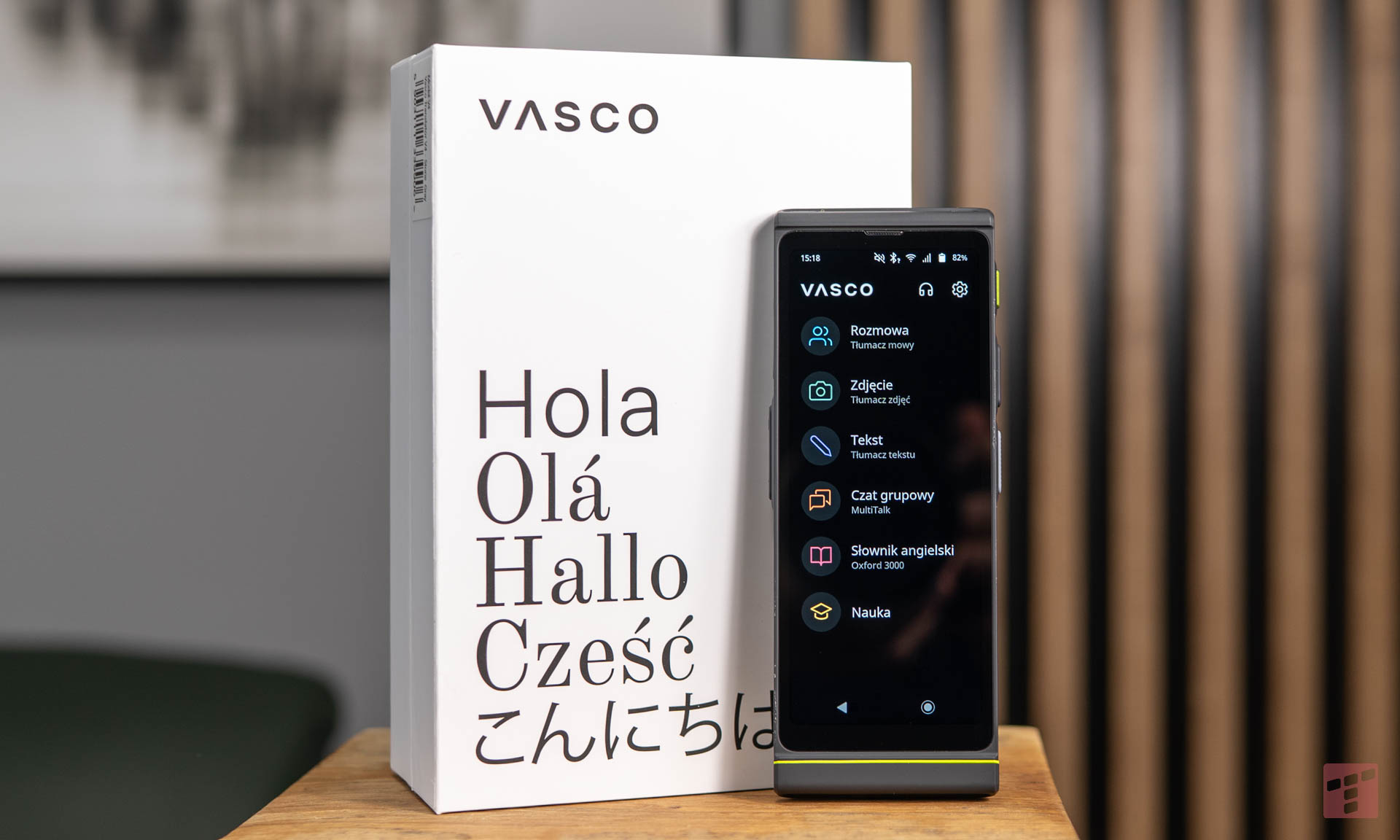 Vasco Translator V4 to poliglota w Twojej kieszeni. Recenzja tłumacza z nielimitowanym Internetem