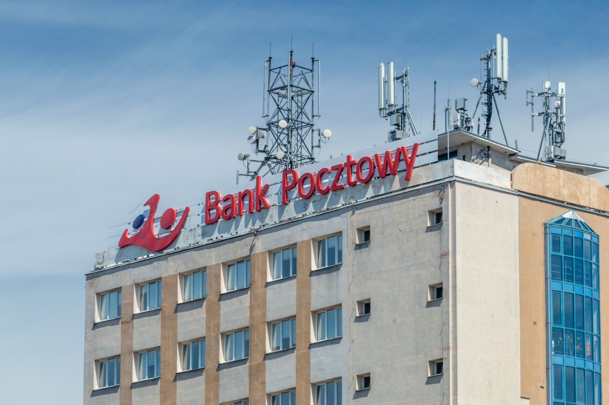 Bank Pocztowy wprowadza ważną nowość. Wystarczy aplikacja