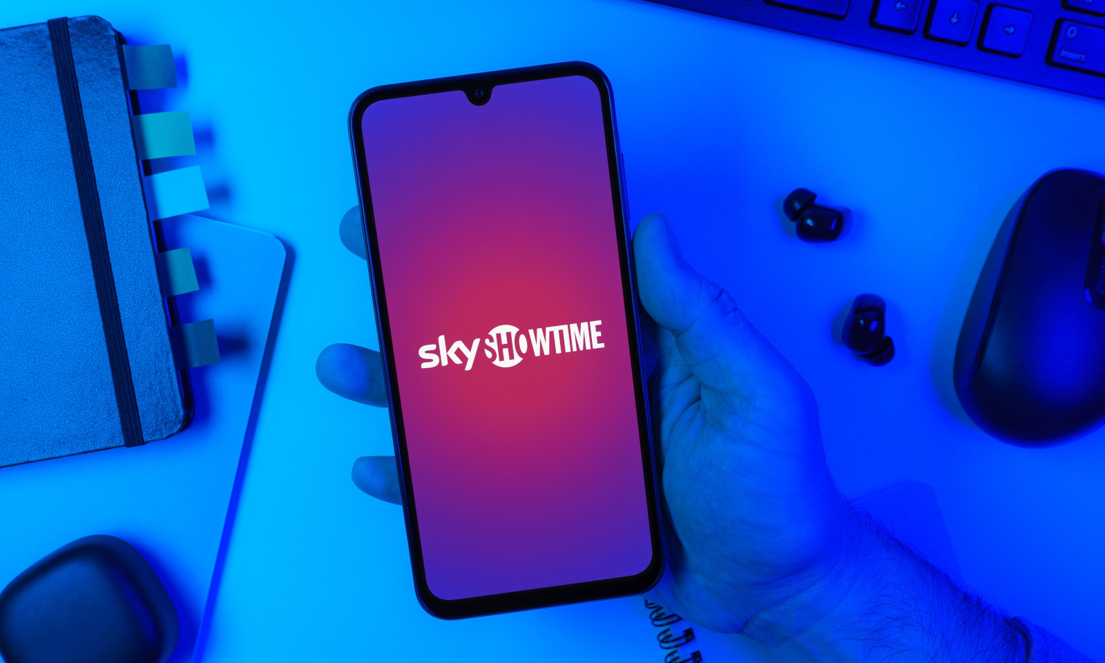 SkyShowtime ze zniżką 40% przez 12 miesięcy. Zobacz, jak skorzystać