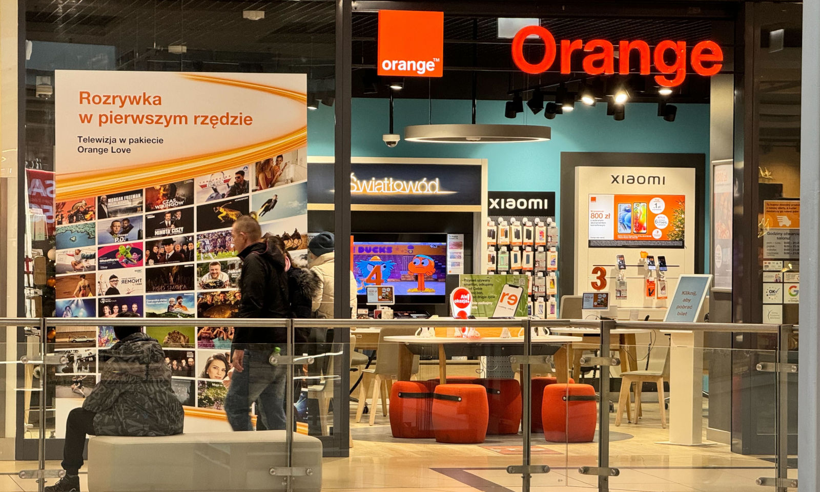 Orange obniżył ceny i dodał więcej GB. Zobacz, jak skorzystać