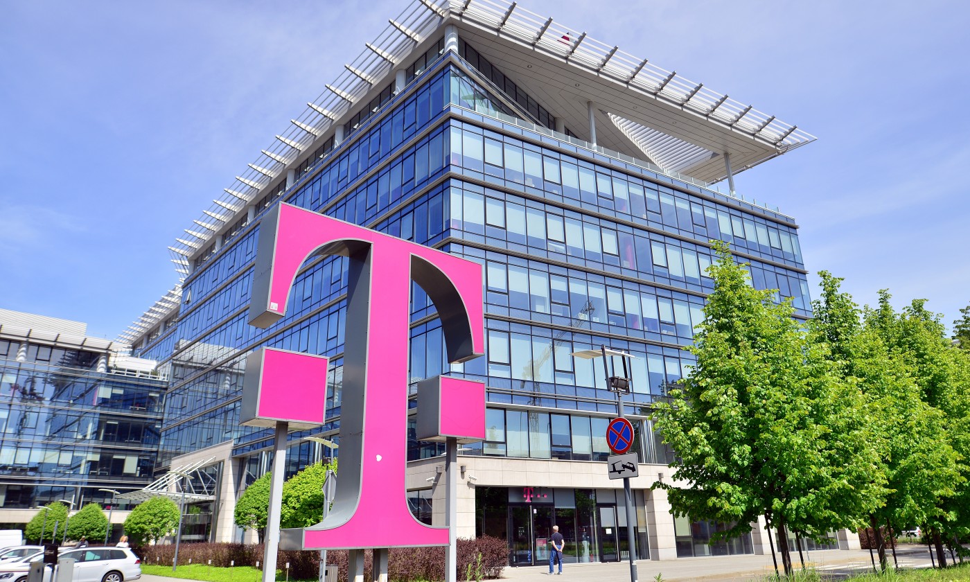T-Mobile chwali się wyróżnieniem Friendly Workplace i tłumaczy swoją strategię