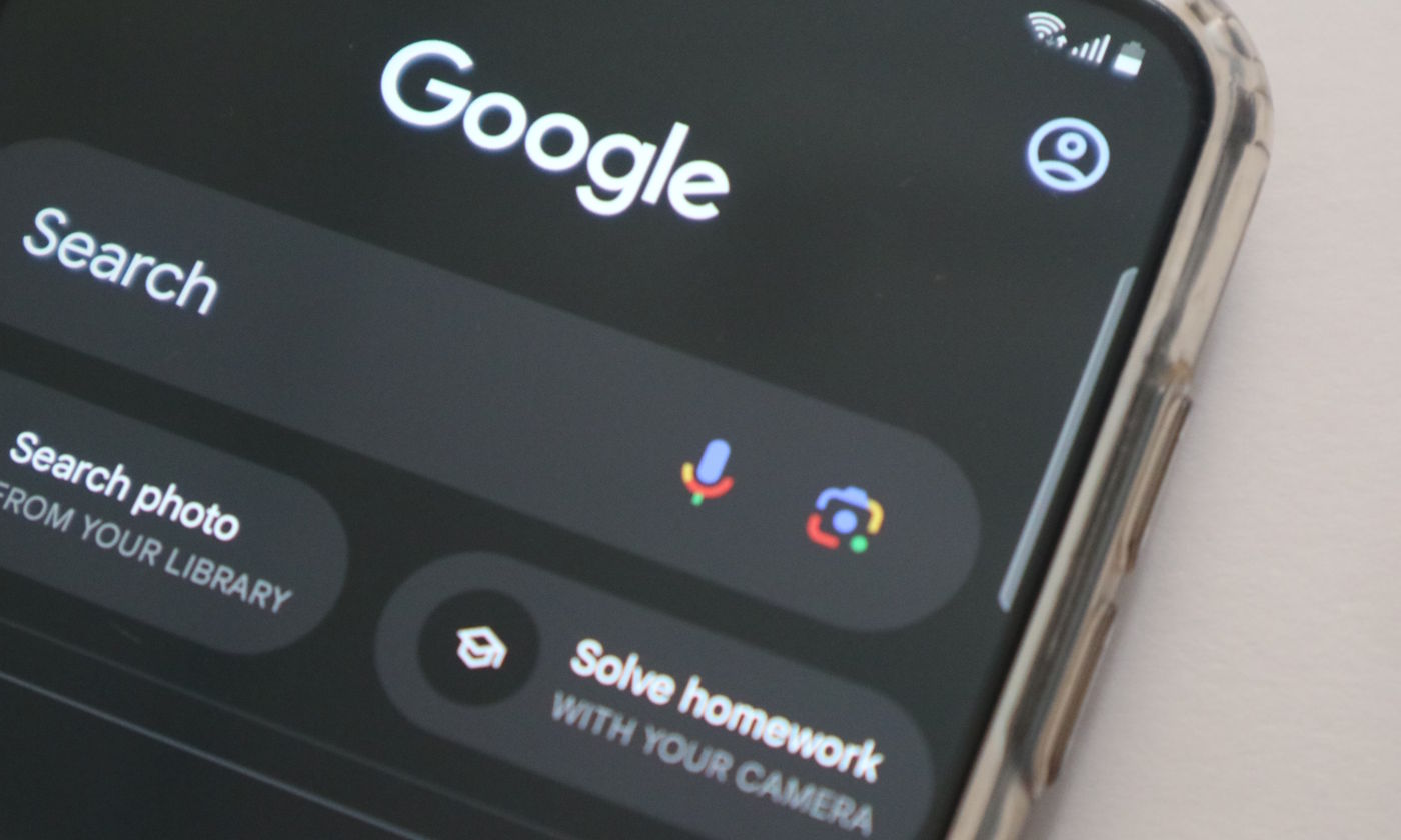 Rewolucja w dolnym pasku Google Search. Zobacz, co się zmieniło
