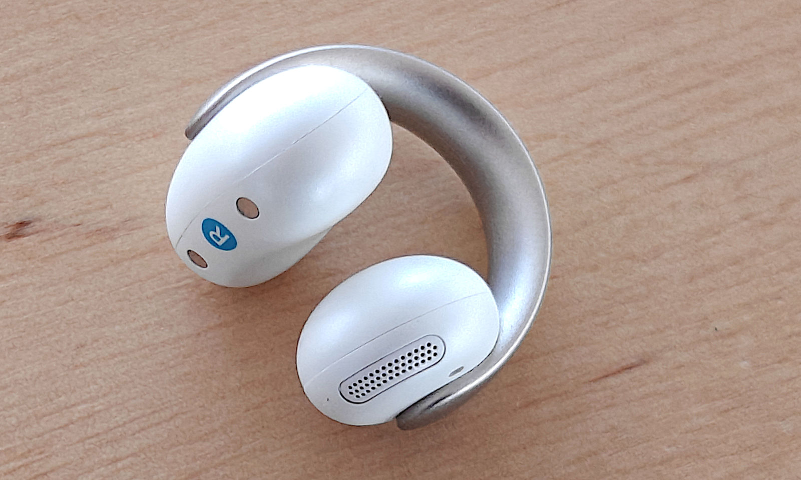 Soundcore AeroClip – nowe słuchawki open-ear w sprzedaży