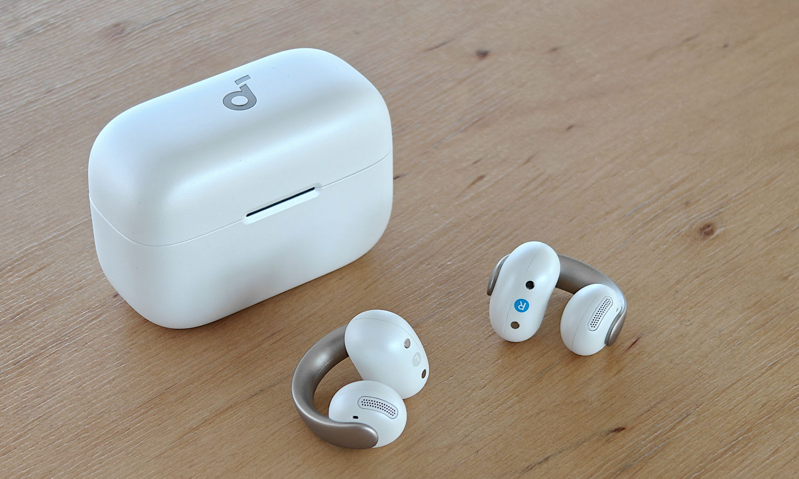 Soundcore AeroClip – nowe słuchawki open-ear w sprzedaży